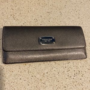 Michael Kors wallet